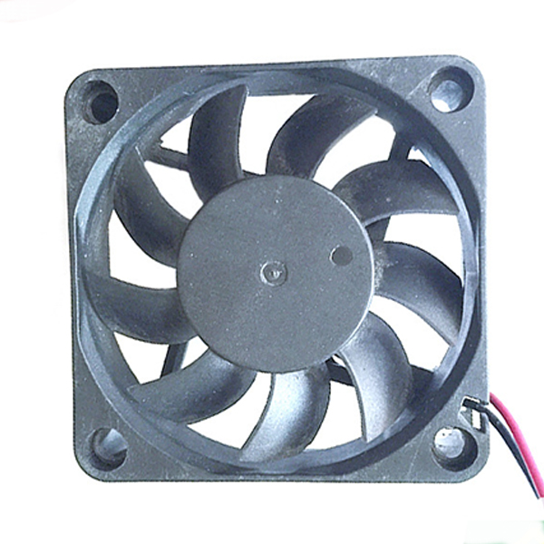 6015 Hydraulic DC Fan