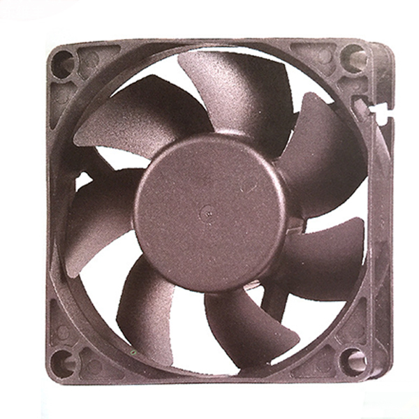 7020 Hydraulic DC Fan